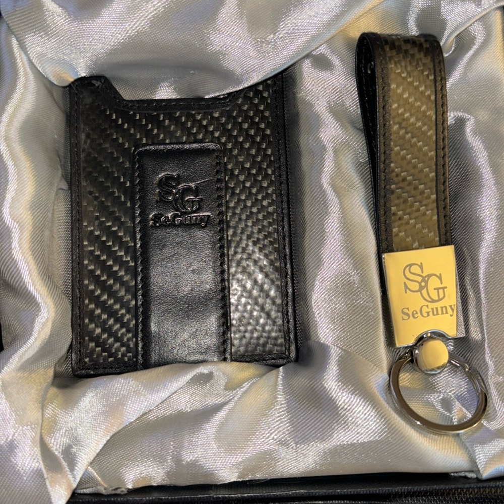 Money clip and keychain